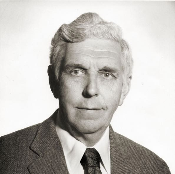 Stewart Bell, Jr '28 | Handley 100th Anniversary Notable