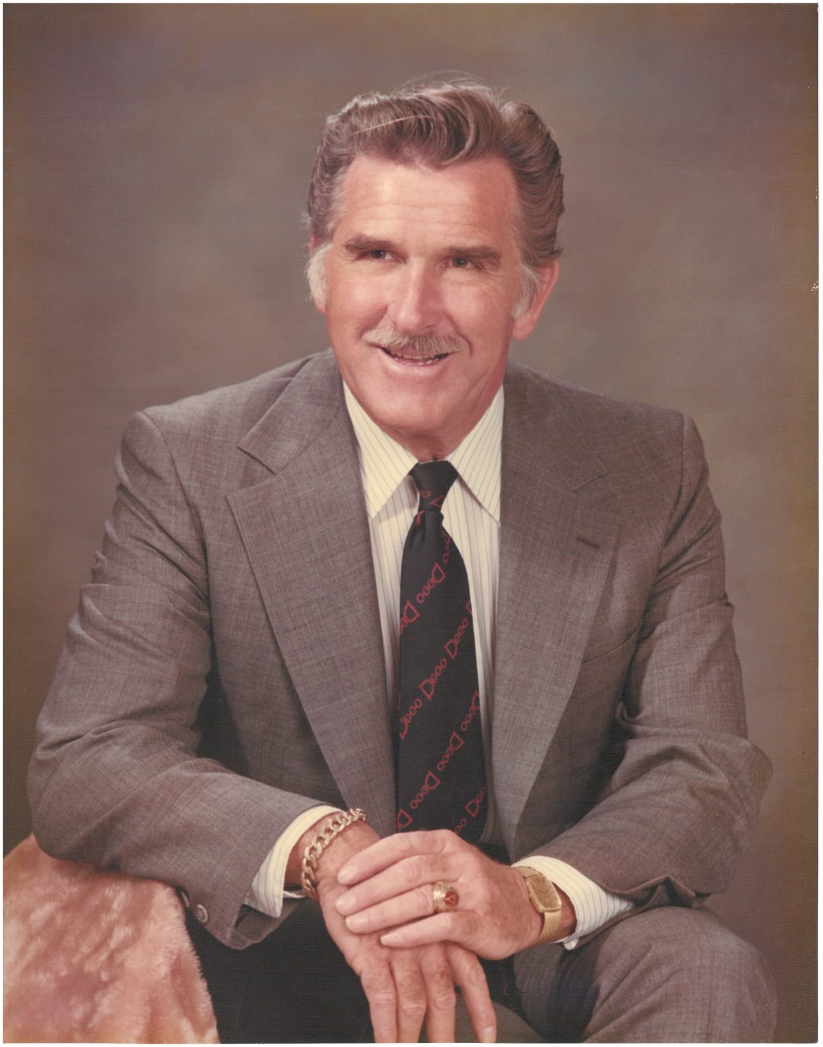 Richard “Dick” Kern '38 | Handley 100th Notable